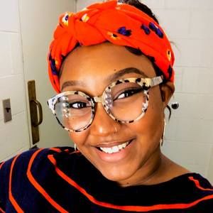 Meet your Posher, April